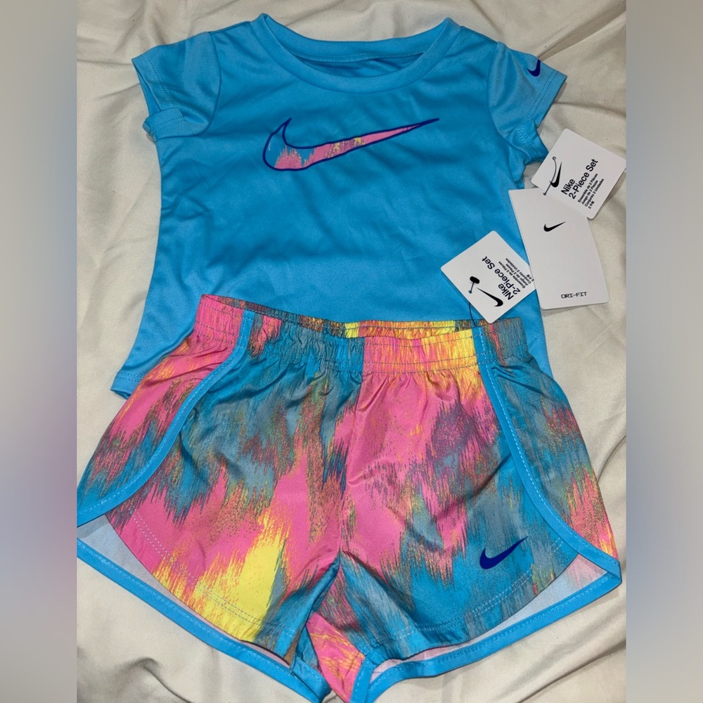 Nike 2pc set- 24Month